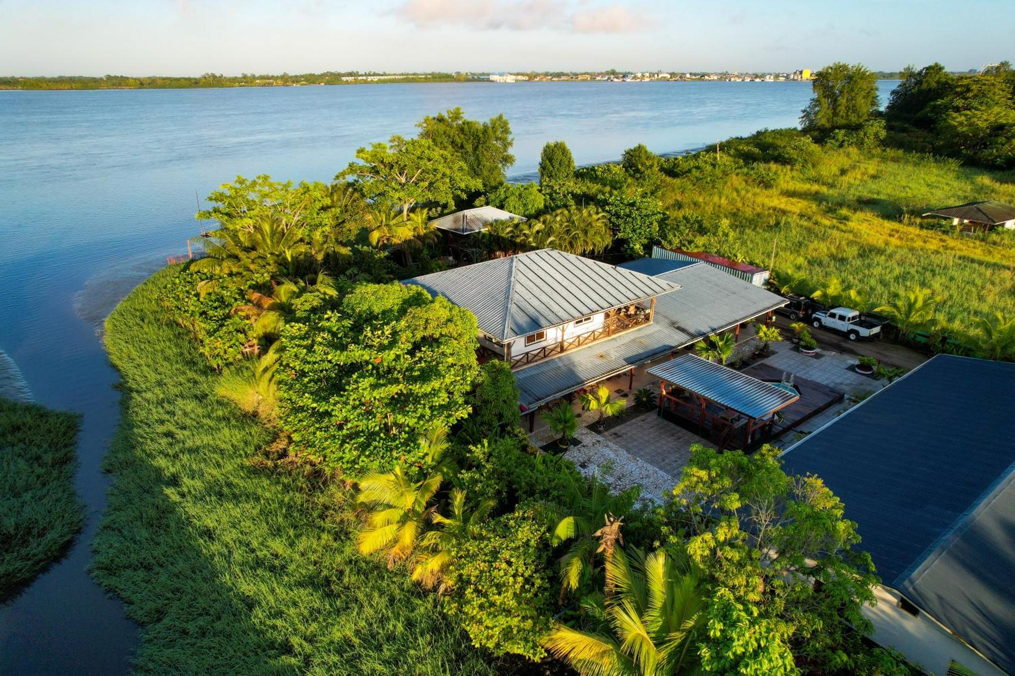 Sutopia Holiday Resort Paramaribo Ngoại thất bức ảnh